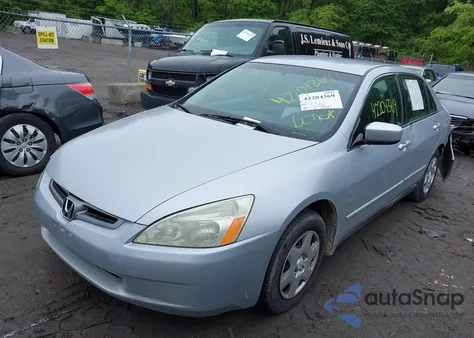 2005 Honda Accord 2.4 Lx из США, поврежденный, VIN 1HGCM56495A136655